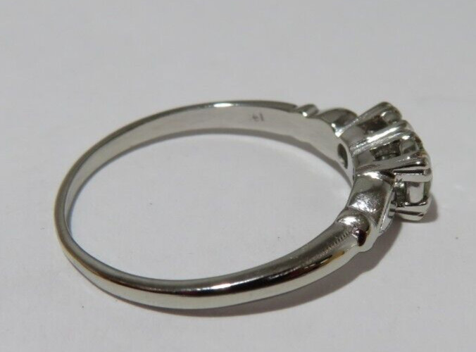 14K WG 2-ROUND DIAMOND FOREVER US RING 0.35 tcw SZ 8 2.58 grams (AI-2267)