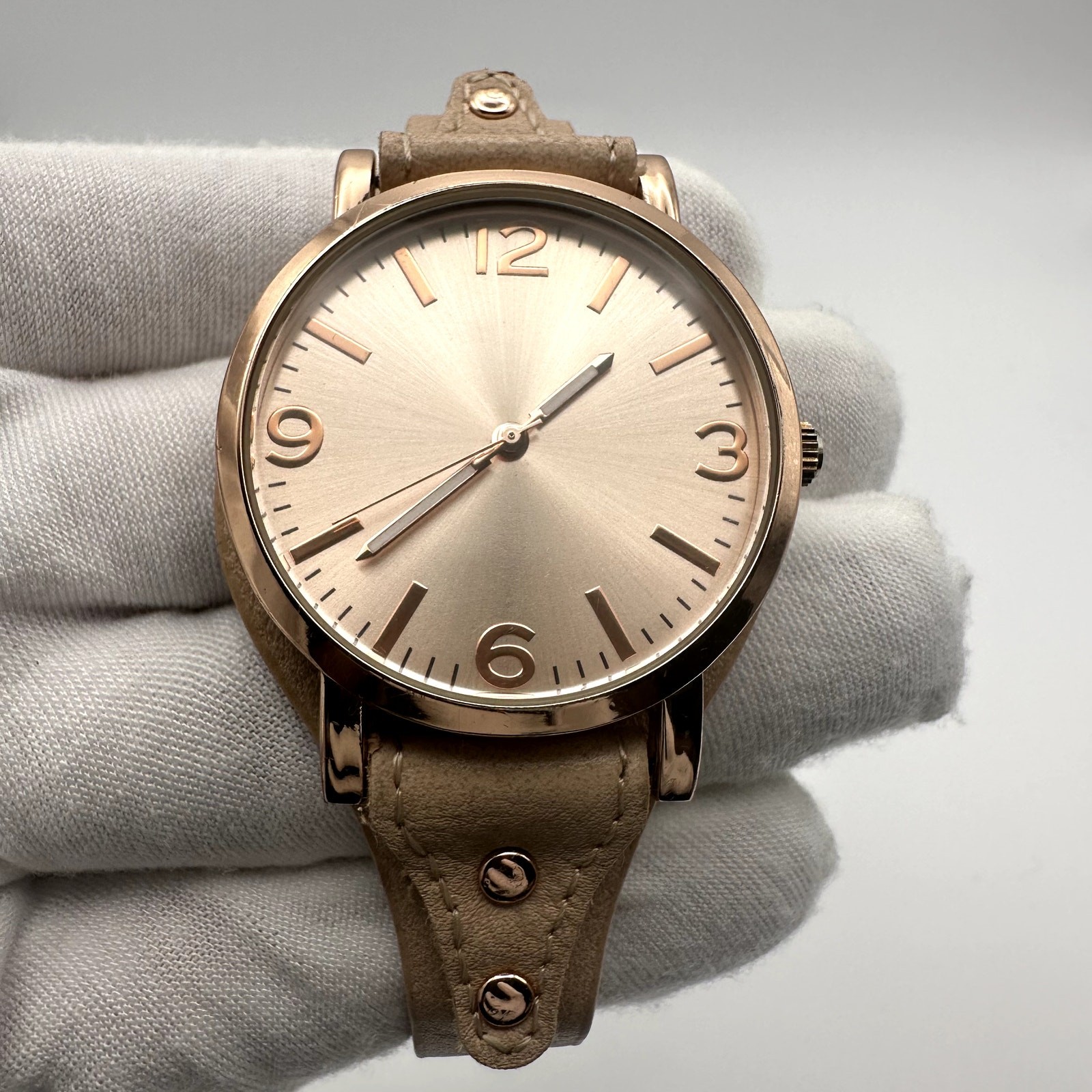 Rose Gold Tone Beige Strap Quartz Watch Women’s