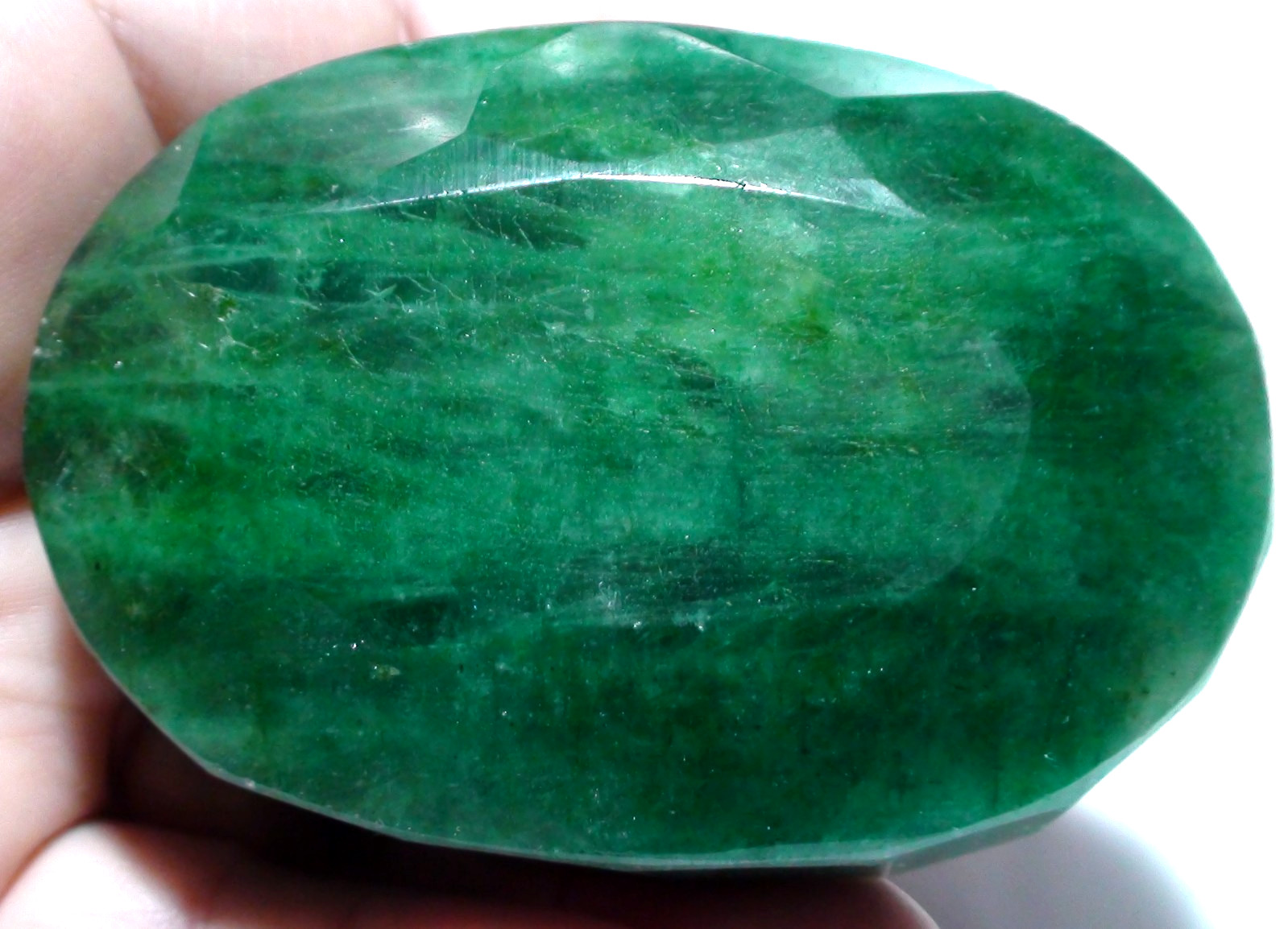 BIG! 1340.0 carat RARE! 100% NATURAL EARTH MINED EMERALD OVAL FACETED CUT