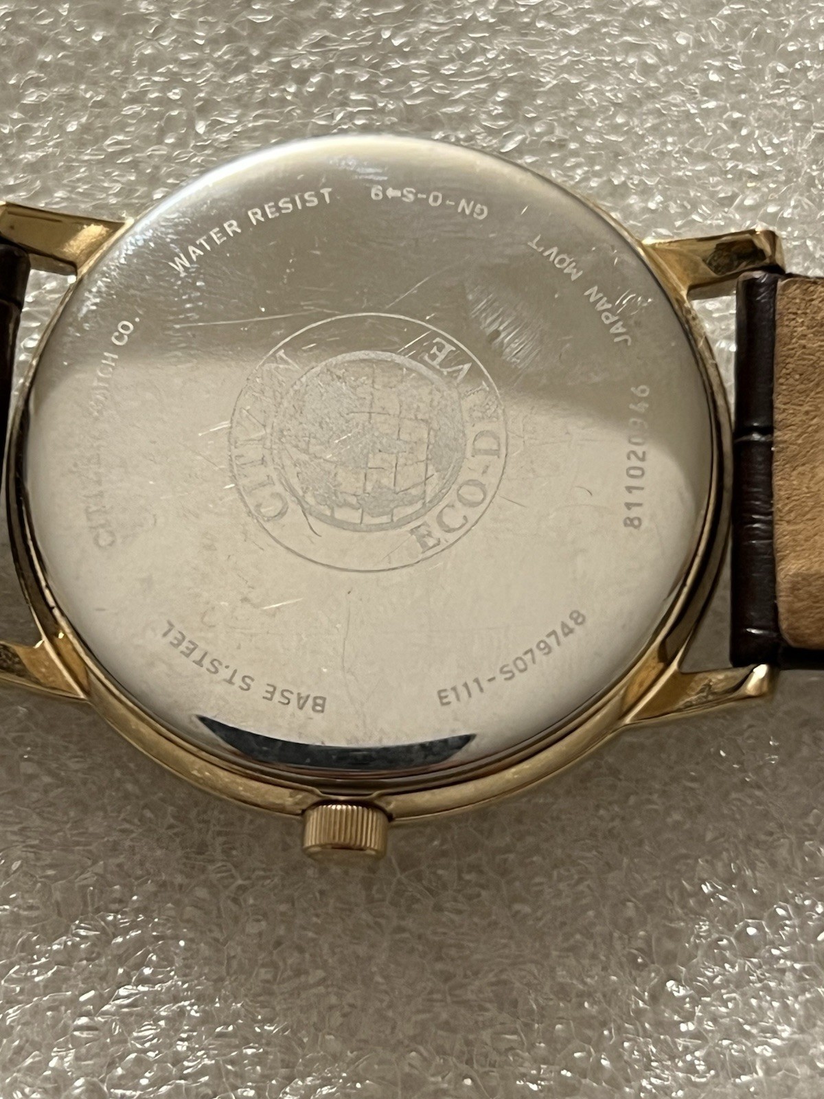 Citizen Eco Drive Goldtone E111-S079748 Leather Strap Gold Tone –