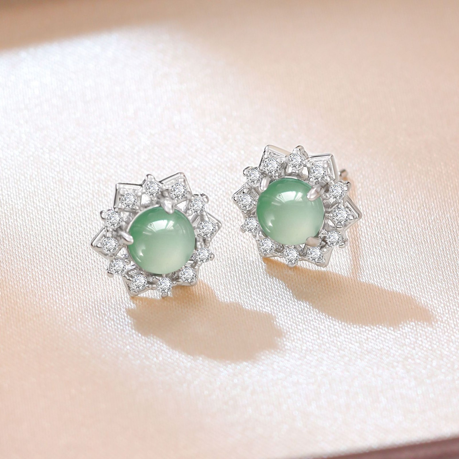 Natural Jadeite Jade Crystal Stud Earrings Gemstone 18K White Gold Plated