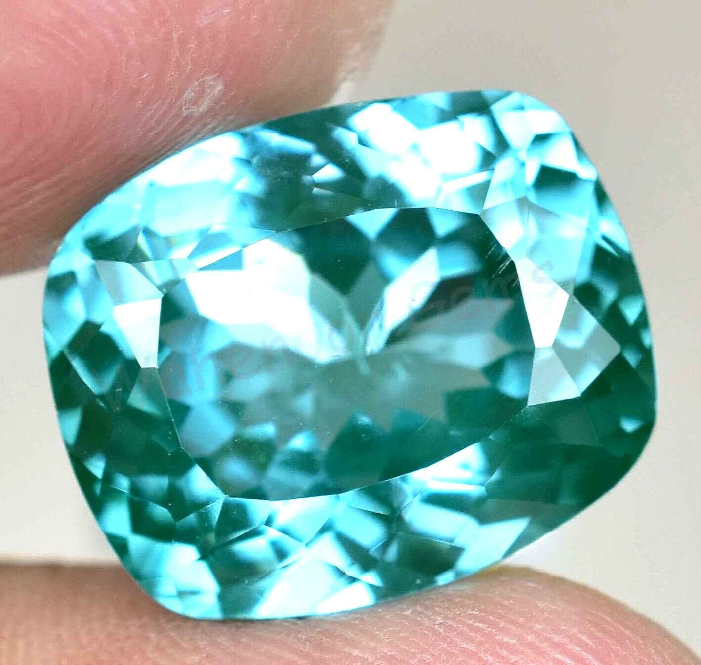 17.70 Ct Natural Paraiba Tourmaline Blueish Green Neon Copper Loose Gemstone