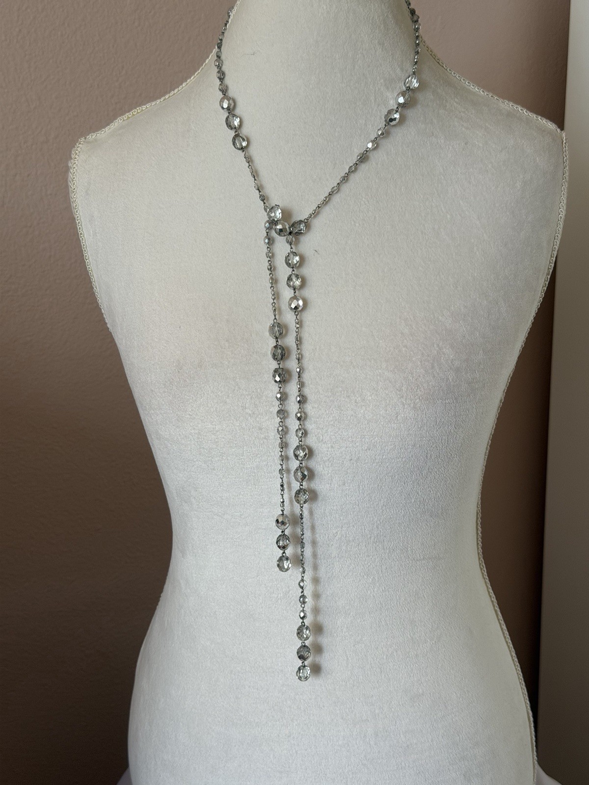 Vintage Open-Ended Crystal Lariat Necklace – Extra Long Flapper Rope Style