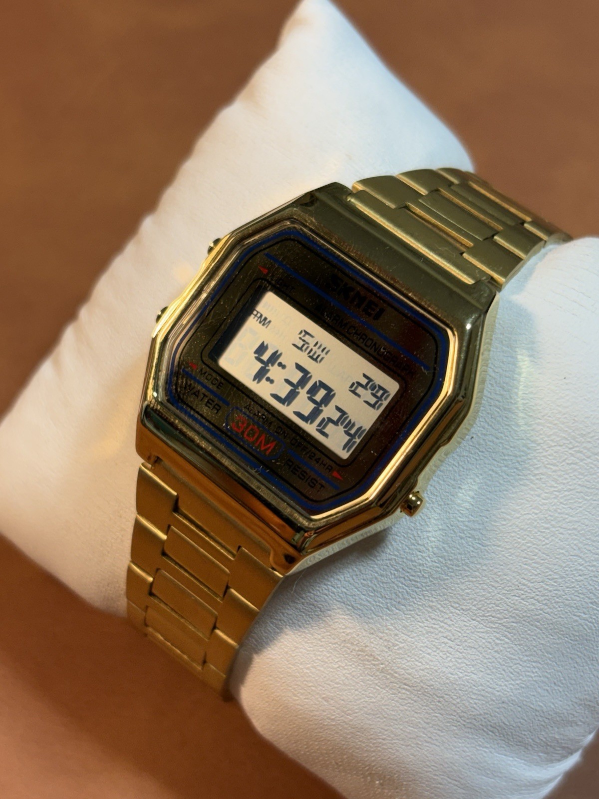 Retro Design Skmei Digital Men Watch WR30M,Gold Tone,Chrono,Alarm,Runs