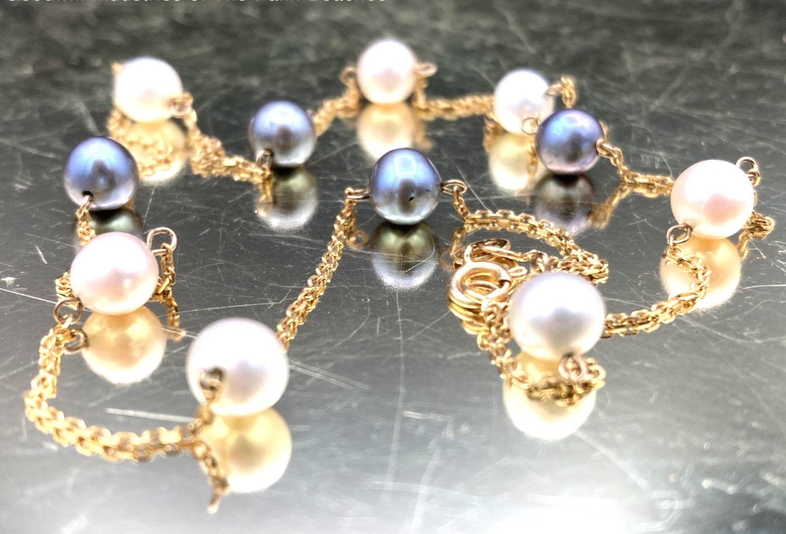 14K Solid Yellow Gold w/ Black & White Pearl Station Necklace 16″ 4gr Signed RCI