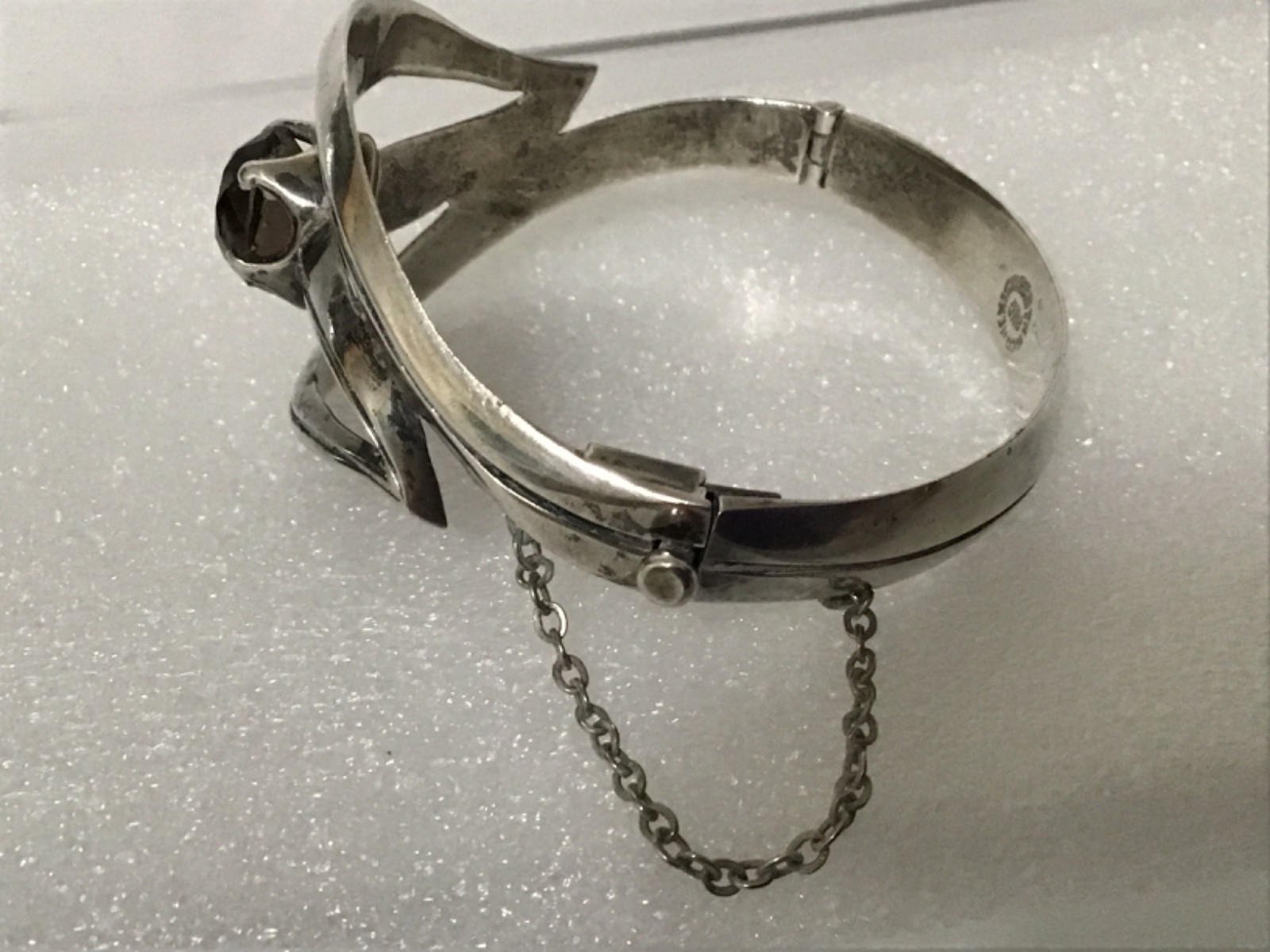 Taxco sterling silver 925 cuff hinged bangle fits 7.5″ wrist,,, 50g. , Mexico