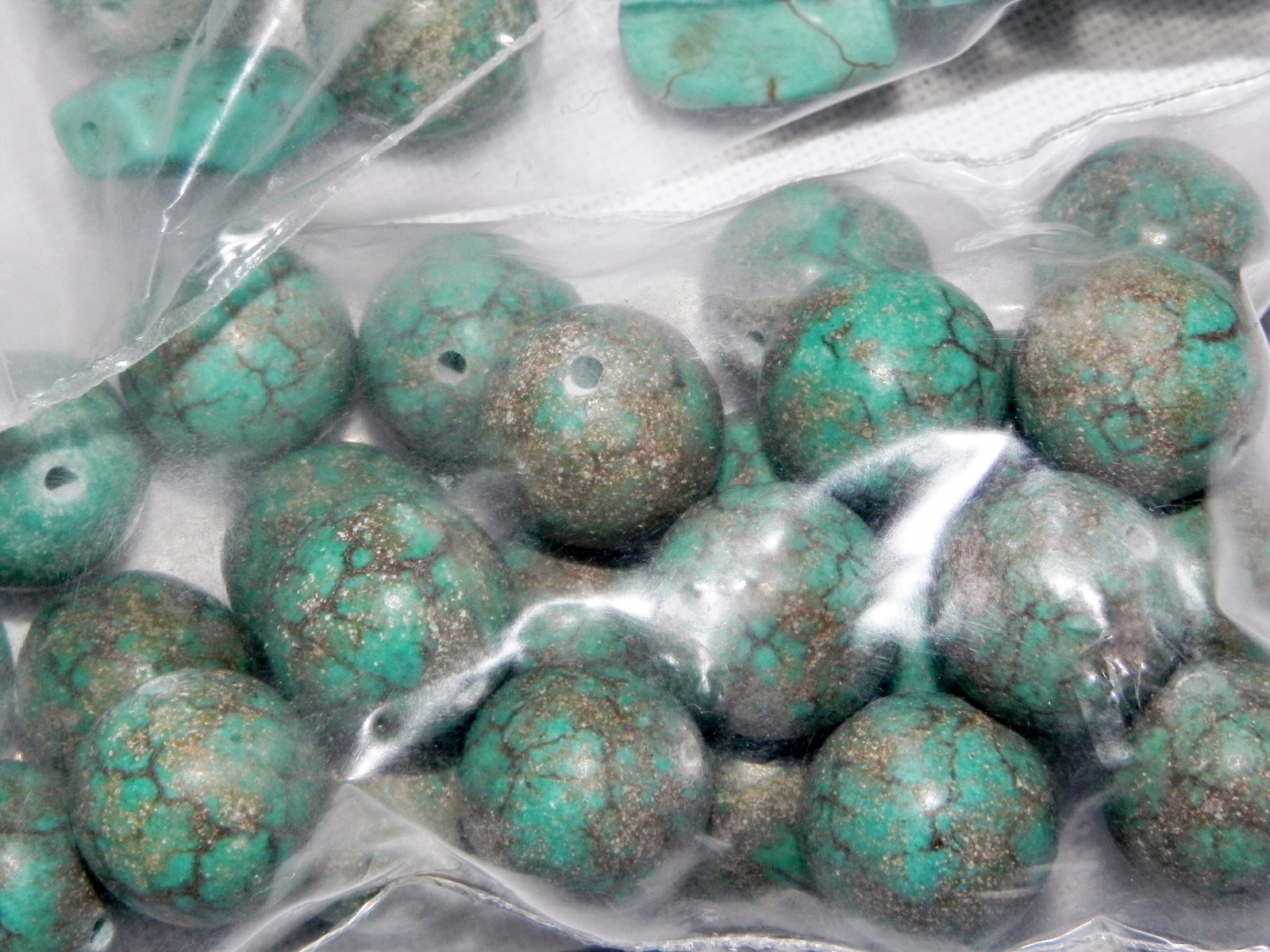 Lot of 140 Howlite Turquoise Loose Stones Beads Round Oval Natural Mix Assorted