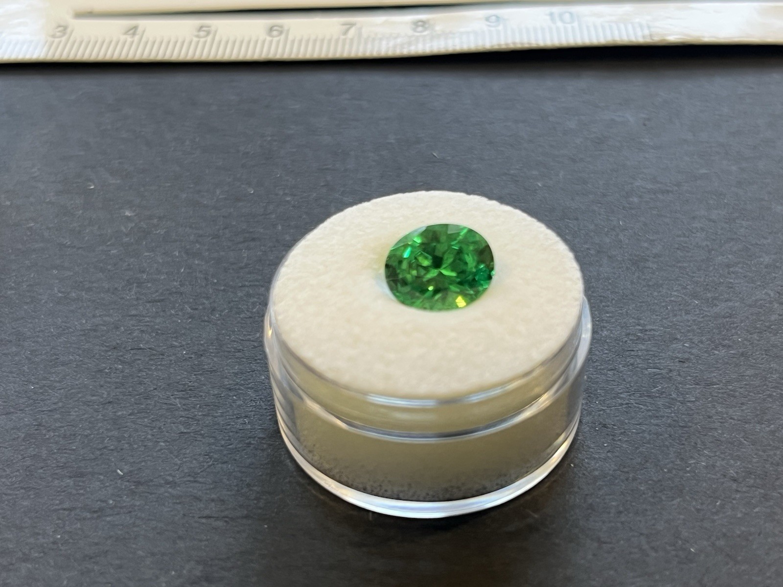 Green YAG (Yttrium Aluminum Garnet) Loose Gemstone – 3.80 Carat Oval Cut