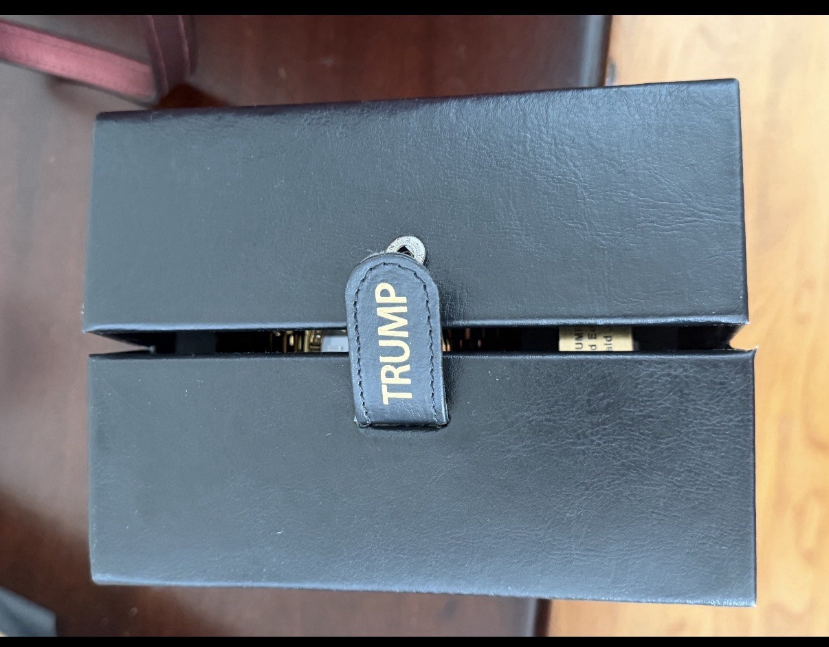 [BRAND NEW] TRUMP 18K GOLD VICTORY JEWEL WATCH WHITE 500 MADE NUMBERED LIMITED