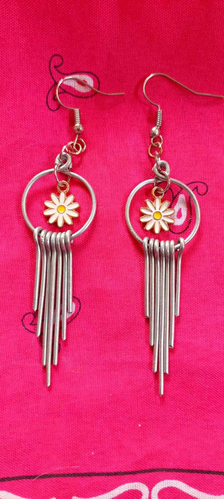 Silver & White Daisy Flower Round Metal Dangle/Drop Hook Earrings