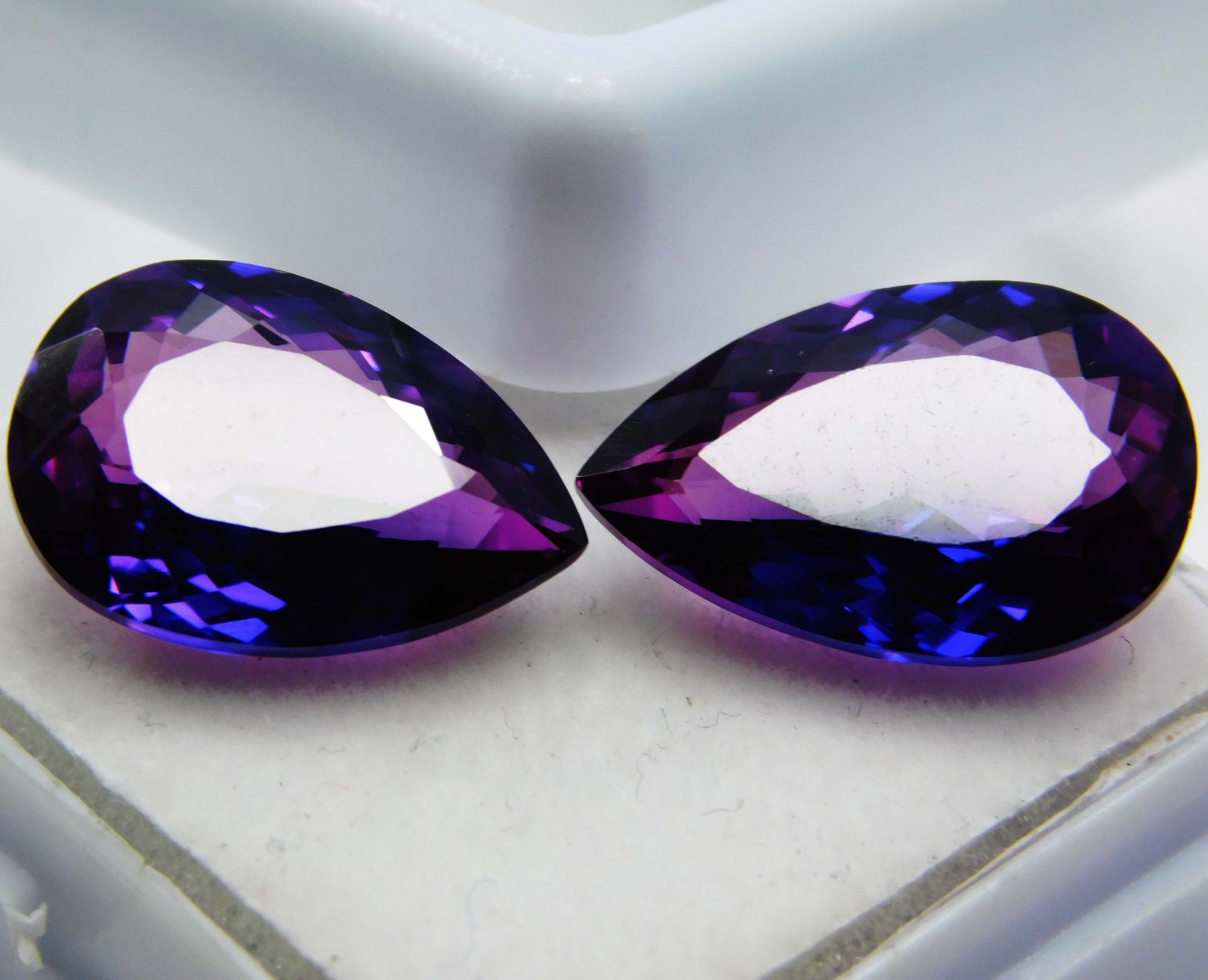 Extremely Rare Natural 15.85 Ct Purple Tanzanite Pear Cut CERTIFIED Loose Gem