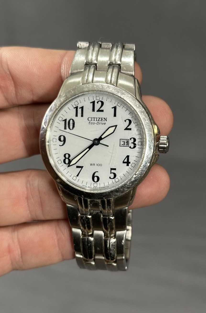 Citizen Eco Drive E111-S070015 Wristwatch GN-4W-S Japan Needs Battery USED