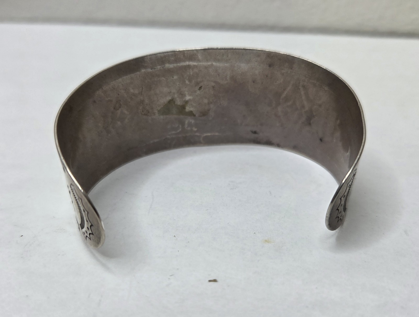 Vintage Southwest American Stamped Sterling Silver Cuff Bracelet Fred Harvey Era
