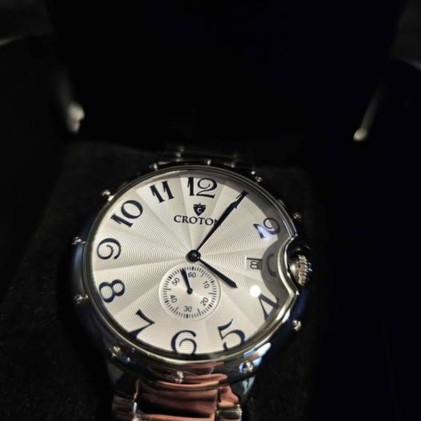 Croton 42MM Cintra limited edition with swiss Ronda 6004D movement. New in box!