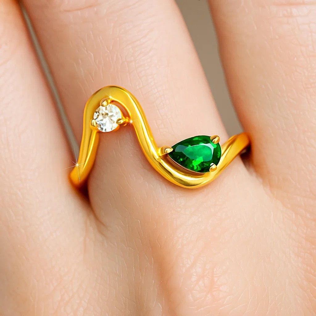 18K Gold Plated Fluid Wave Ring with CZ Accent – Trendy Modern Jewelry TGR1064