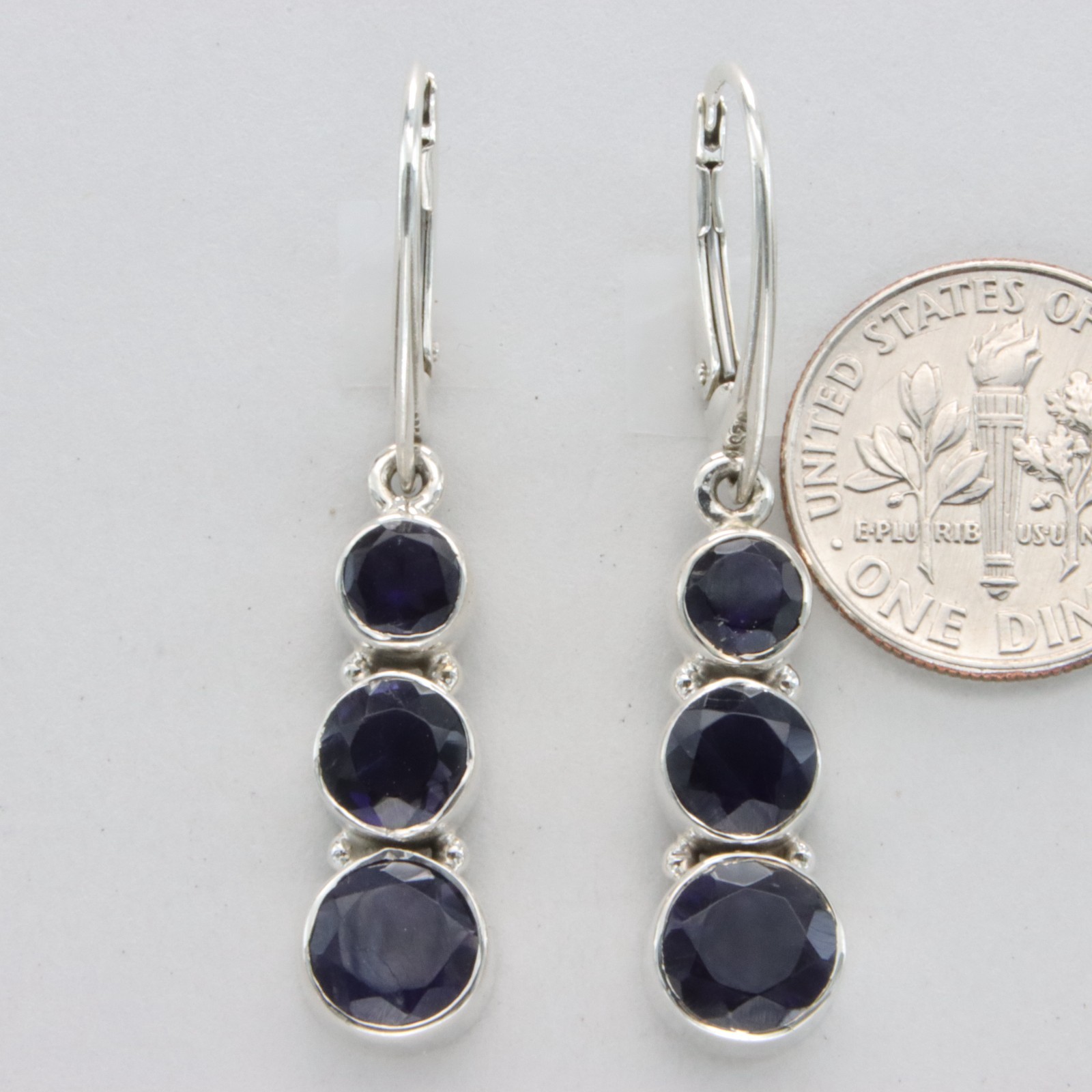 Genuine and Natural Blue IOLITE Earrings 925 STERLING SILVER Leverback #5e