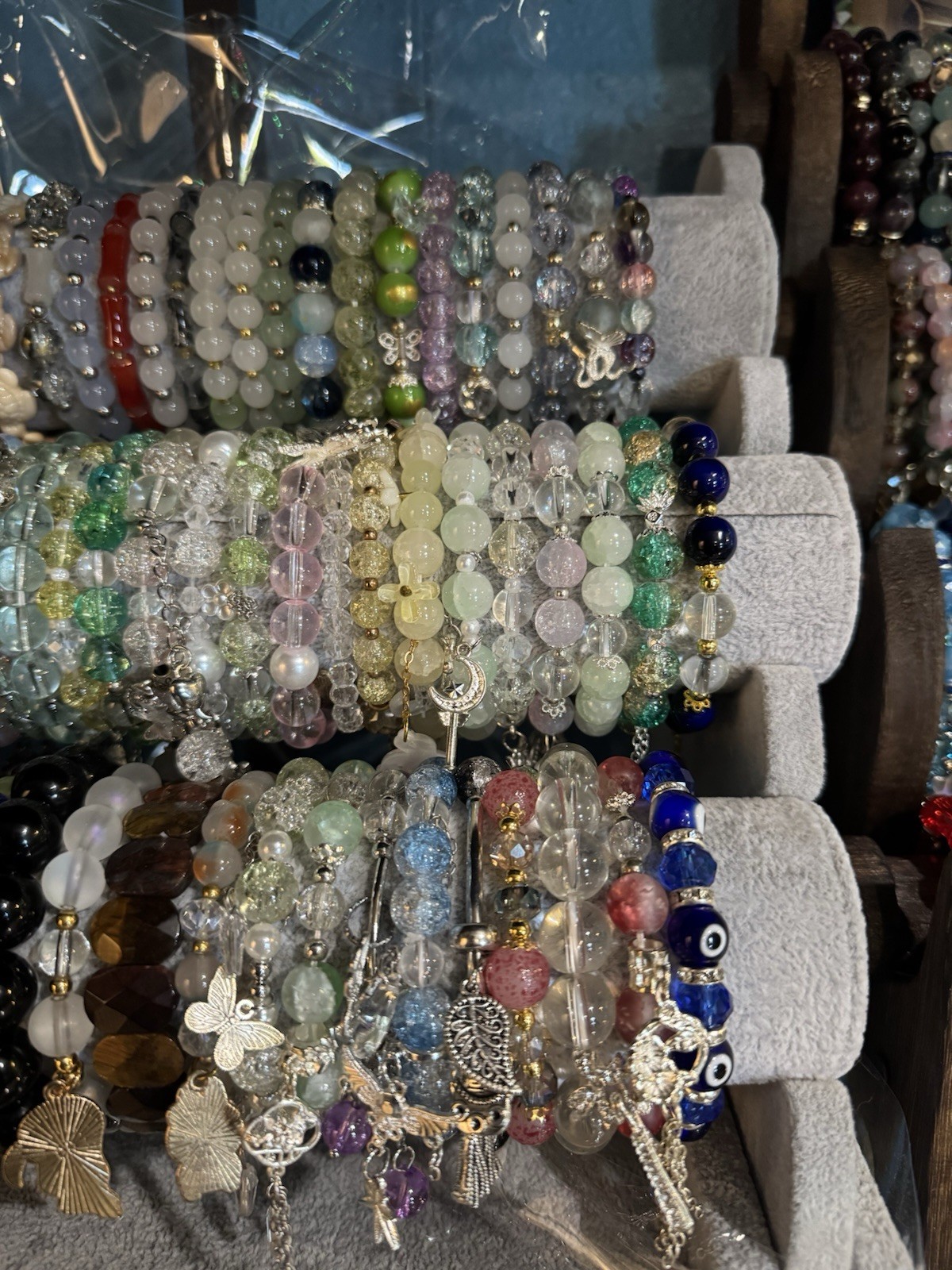 Mixed Jewelry Lot 50+ Multicolor Beaded Stretch Bracelets Mixed Materials
