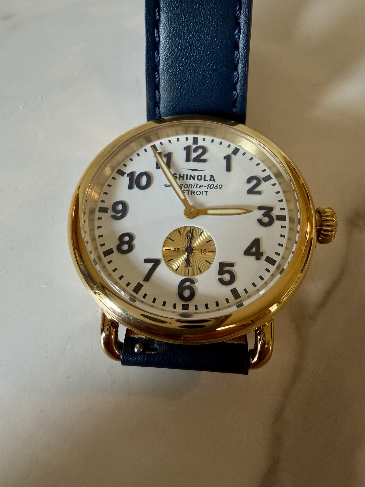 Shinola Runwell 41mm Men’s Quartz-Sapphire Crystal-White Dial Navy Leather Strap