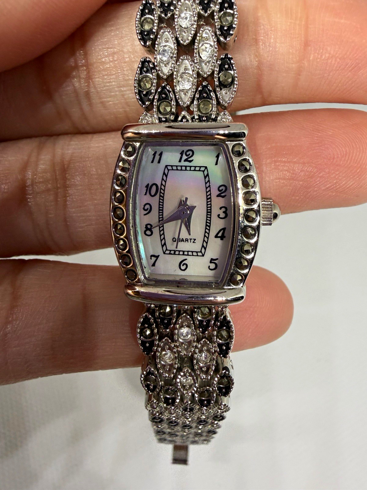 Women’s Silver Tone Rhinestone Bracelet Watch – Working Quartz Dress Watch