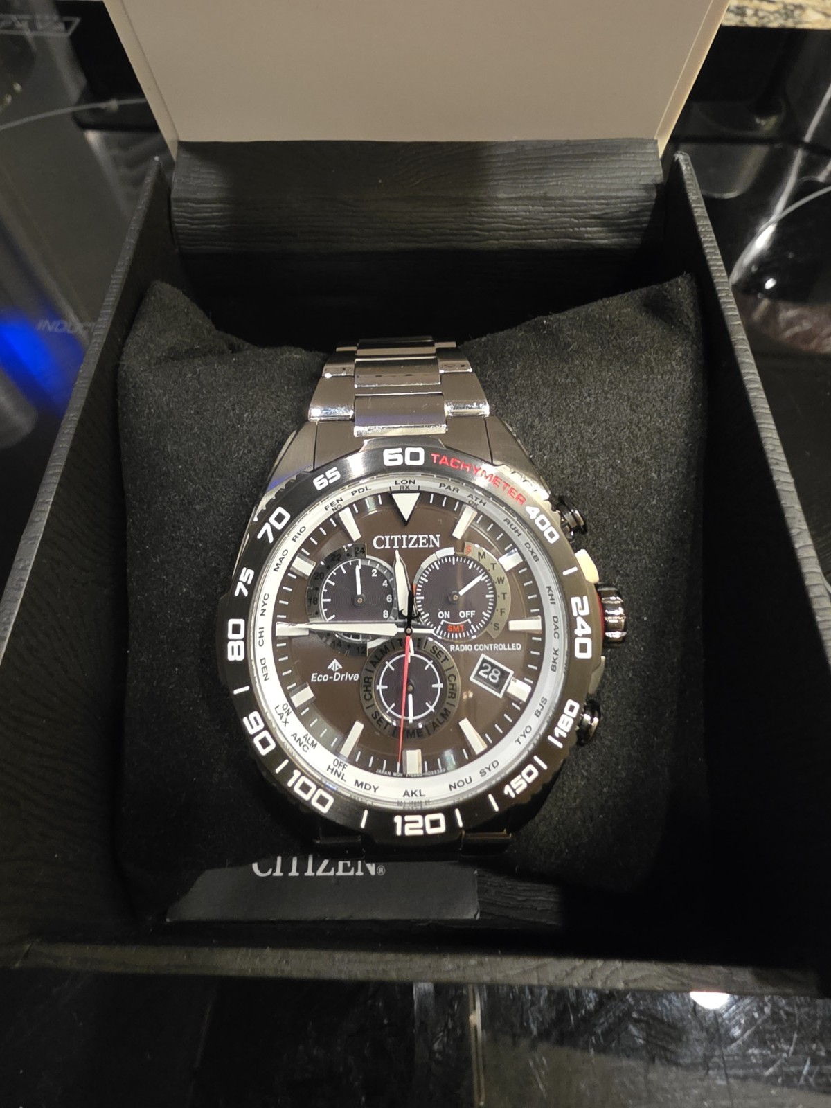 Citizen Eco-Drive Radio Controlled Chronograph Tachymeter 200m 43mm Black