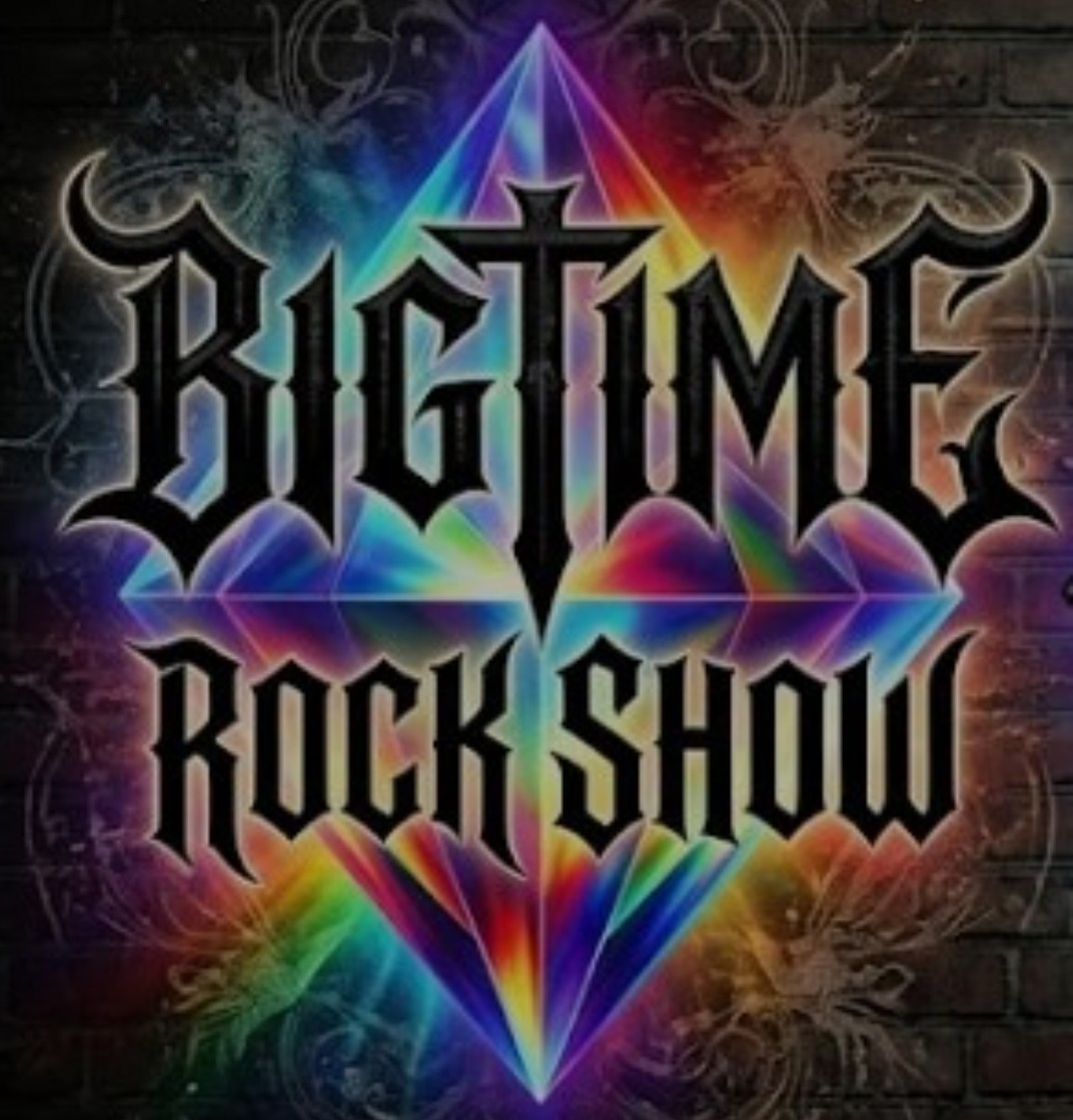 BigTimeRockShow Sea Treasure Iridescent Glass Nautilus & Glow In The Dark