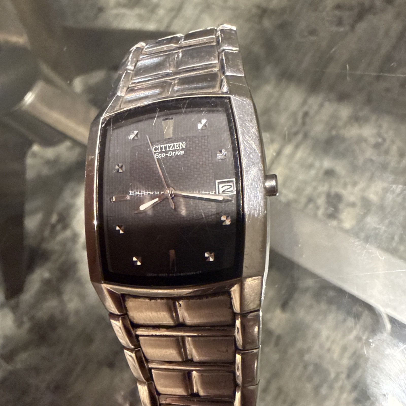 Citizen Eco Drive E111-S049385 Men’s Stainless Steel Black Date Dial Untested