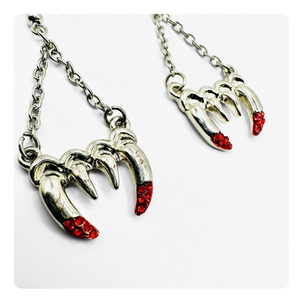 Vintage Vampire Fangs Halloween Fashion Forward Dangling Earrings Silver/Red