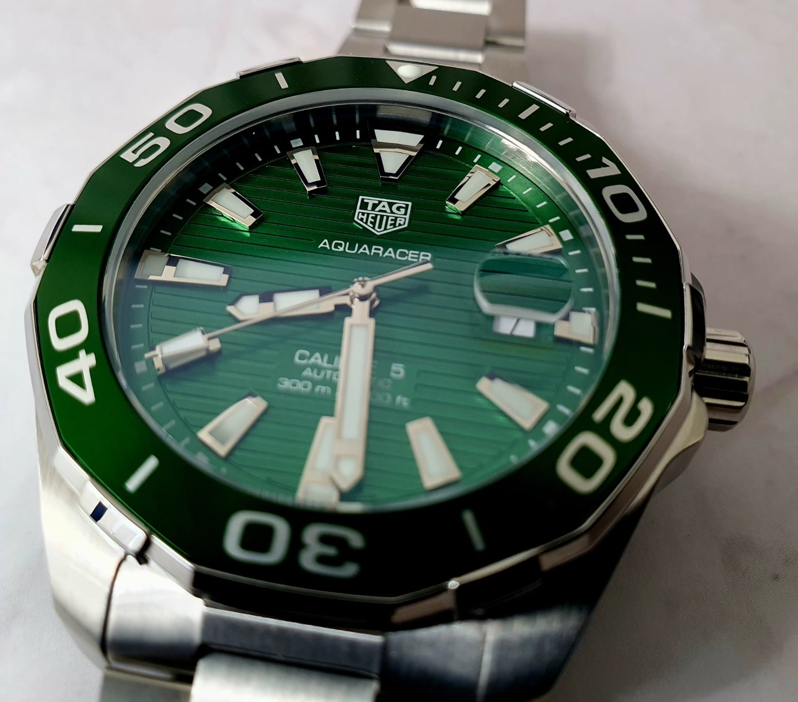 TAG Heuer Green Hulk Aquaracer Men’s Watch WAY201S.BA0927