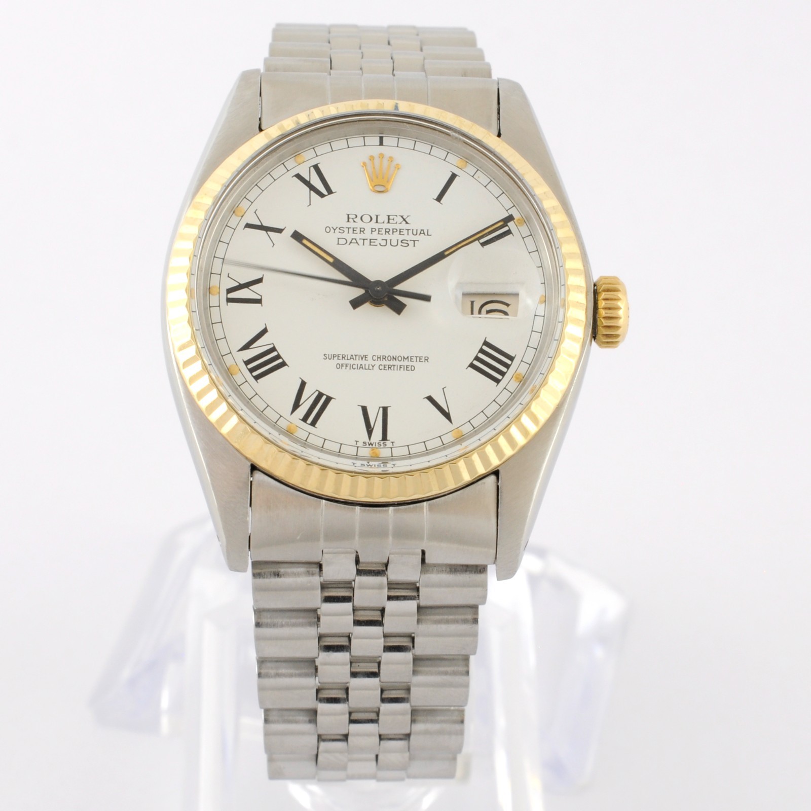 NO TARIFFS ROLEX 16013 OYSTER PERPETUAL DATEJUST LARGE AUTOMATIC COSC BOX PAPERS