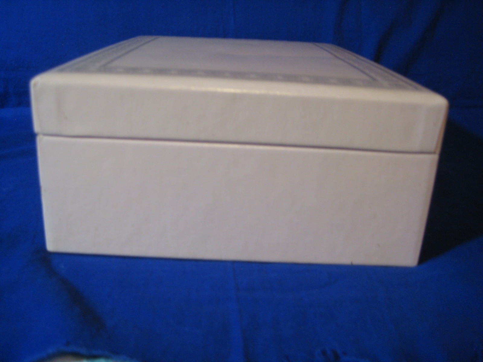 Vintage 1960’s Lady Buxton Jewelry Box Light Pink w/gold flowers