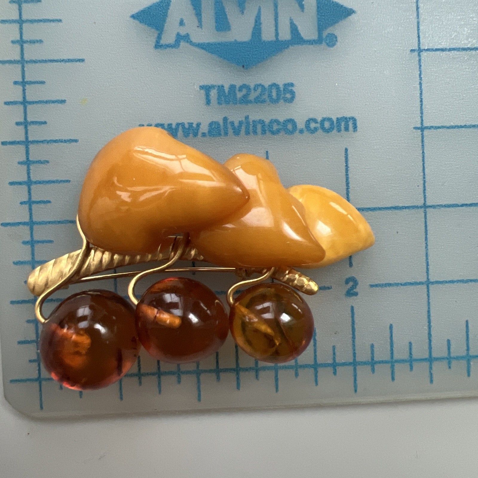 Vintage Baltic Amber Brooch/Pin Butterscotch Cognac KALIVINGRAD Amber Factory