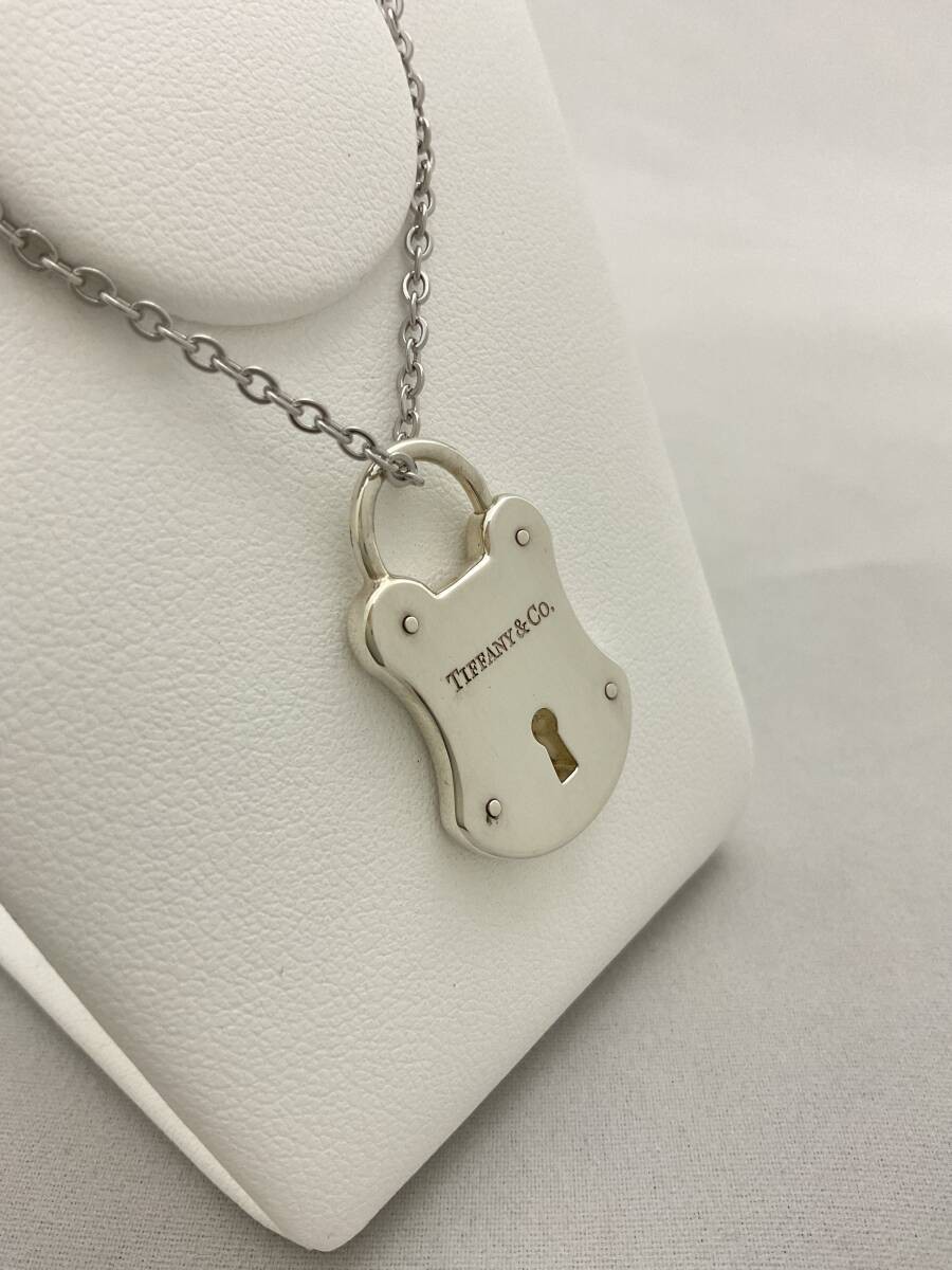 Tiffany & Co Lock Motif Pendant Necklace 925 Sterling Silver 45cm 17.7in