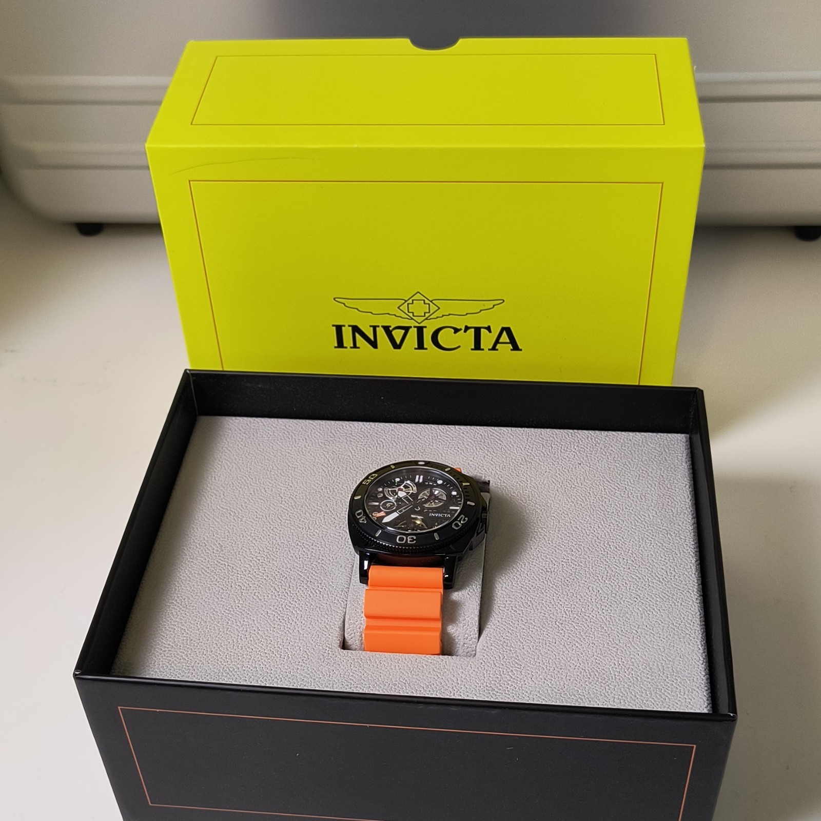 Invicta Sea Hunter Automatic Skeleton Black/Orange Dial 44mm OrangeStrap GiftBox