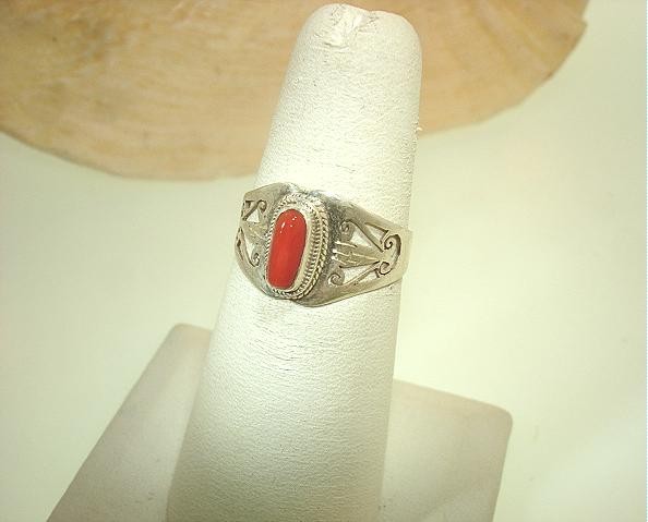 Solid 925 Silver Hand-Crafted Nepal Himalayan Scrolls Genuine Red Coral Ring