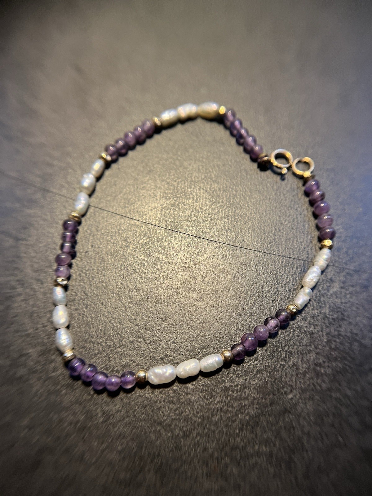 Women’s Bracelet Amethyst Freshwater Pearls 14K Gold Beads And Clasp 7.25 in