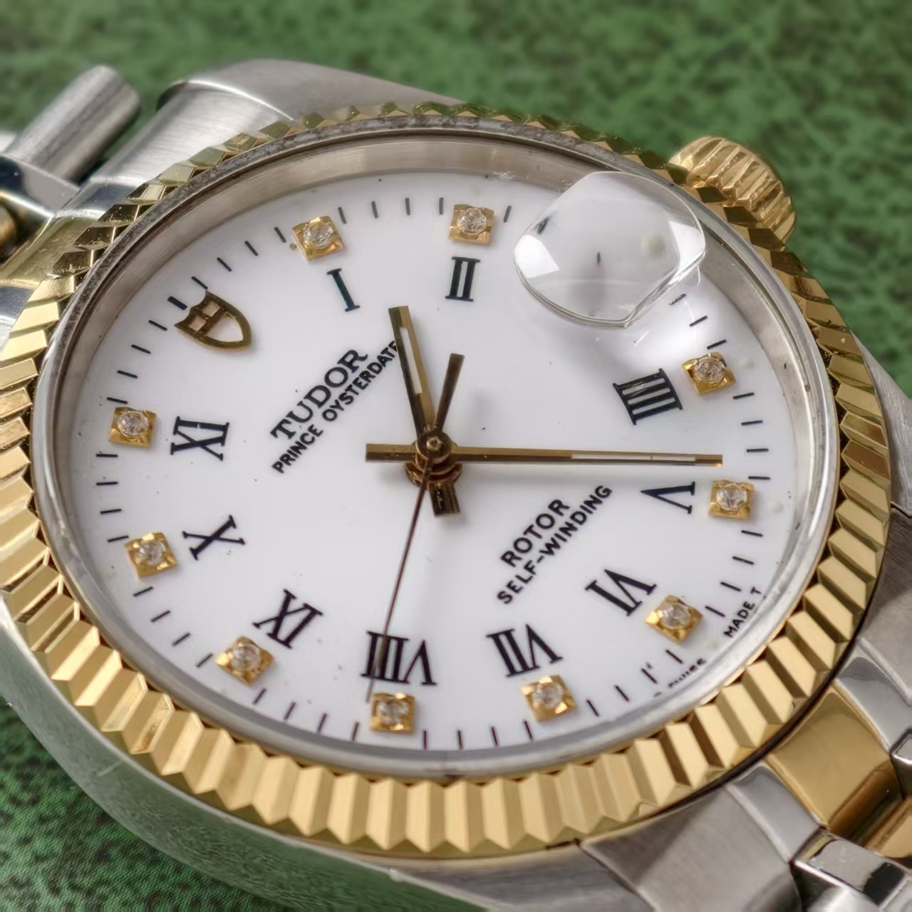 Tudor White 10-Diam Roman Dial Prince Date 74033 Men’s Watch Automatic 34mm