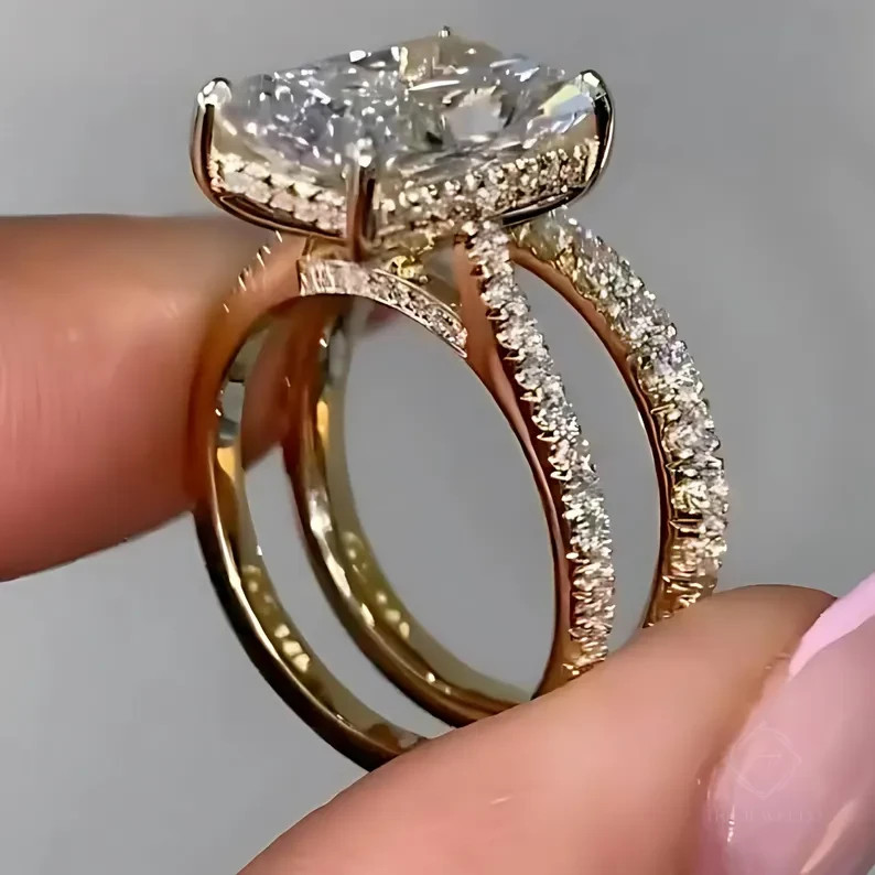4.90 Ct Radiant-Cut EF/VS1 Lab Grown Diamond Engagement Ring Set 14k Yellow Gold