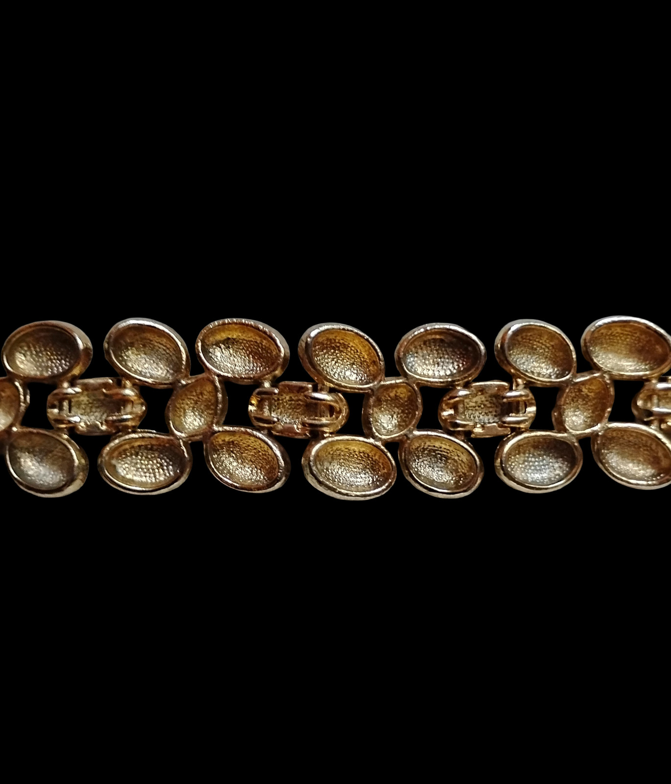 Rhinestone Gold Tone Magnetic Closure Bracelet