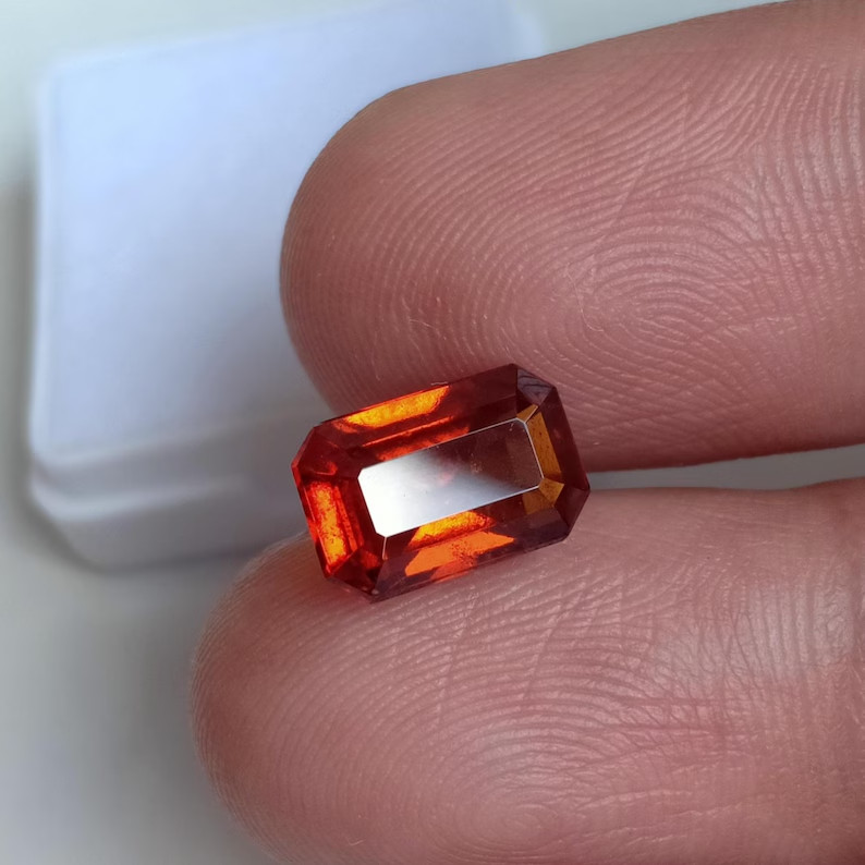 Genuine Red Hessonite Garnet Faceted From Mozambique May Birthstone Gem 4 Ct