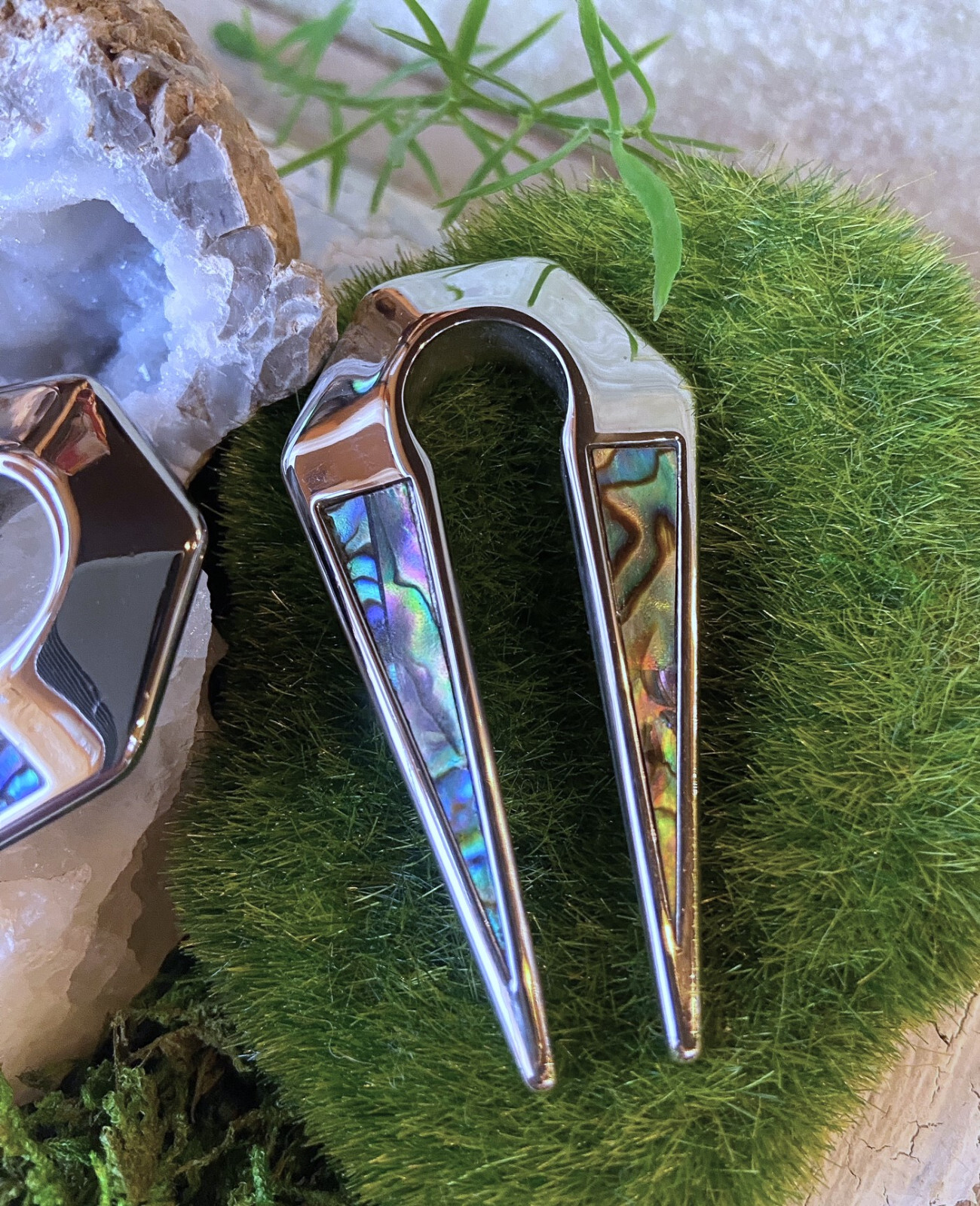 PAIR Abalone Shell Inlaid Keyhole Ear Weight Hangers Tunnels Plugs Gauges