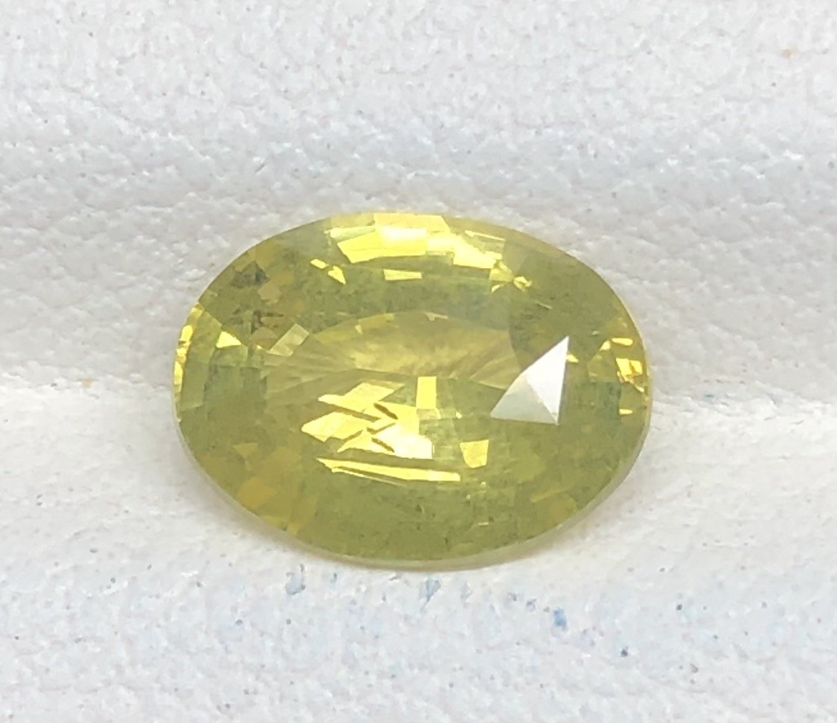 Wonderful Lemon Yellow Chrysoberyl 1.74 Ct loose gemstones