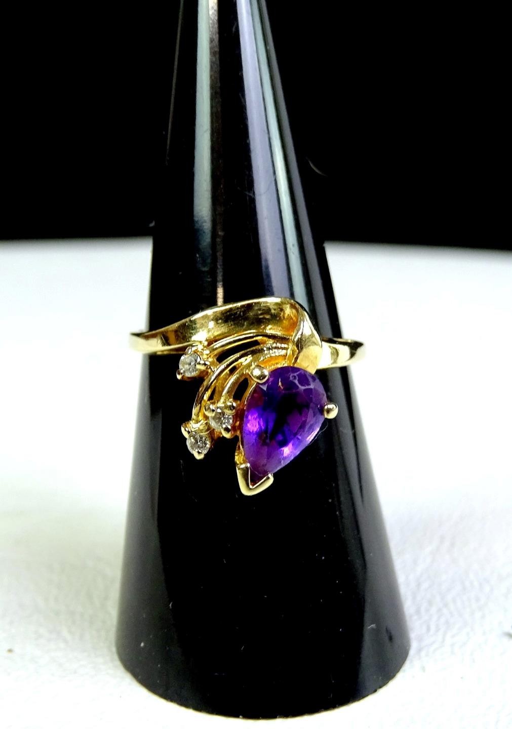 14K Yellow Solid Gold 3.2 Grams Size 6.5″ Pear Shape Amethyst Diamond Ring 1980