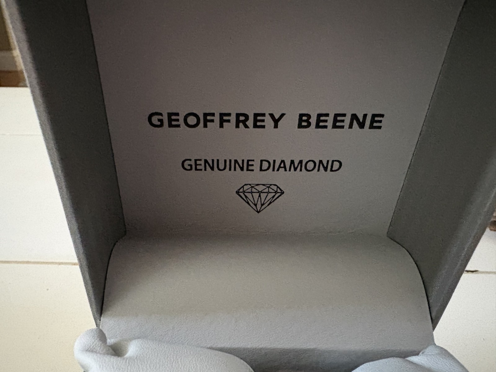 GEOFFREY BEENE GENUINE DIAMOND MENS WRISTWATCH GREEN FACE BROWN LEATHER BAND c