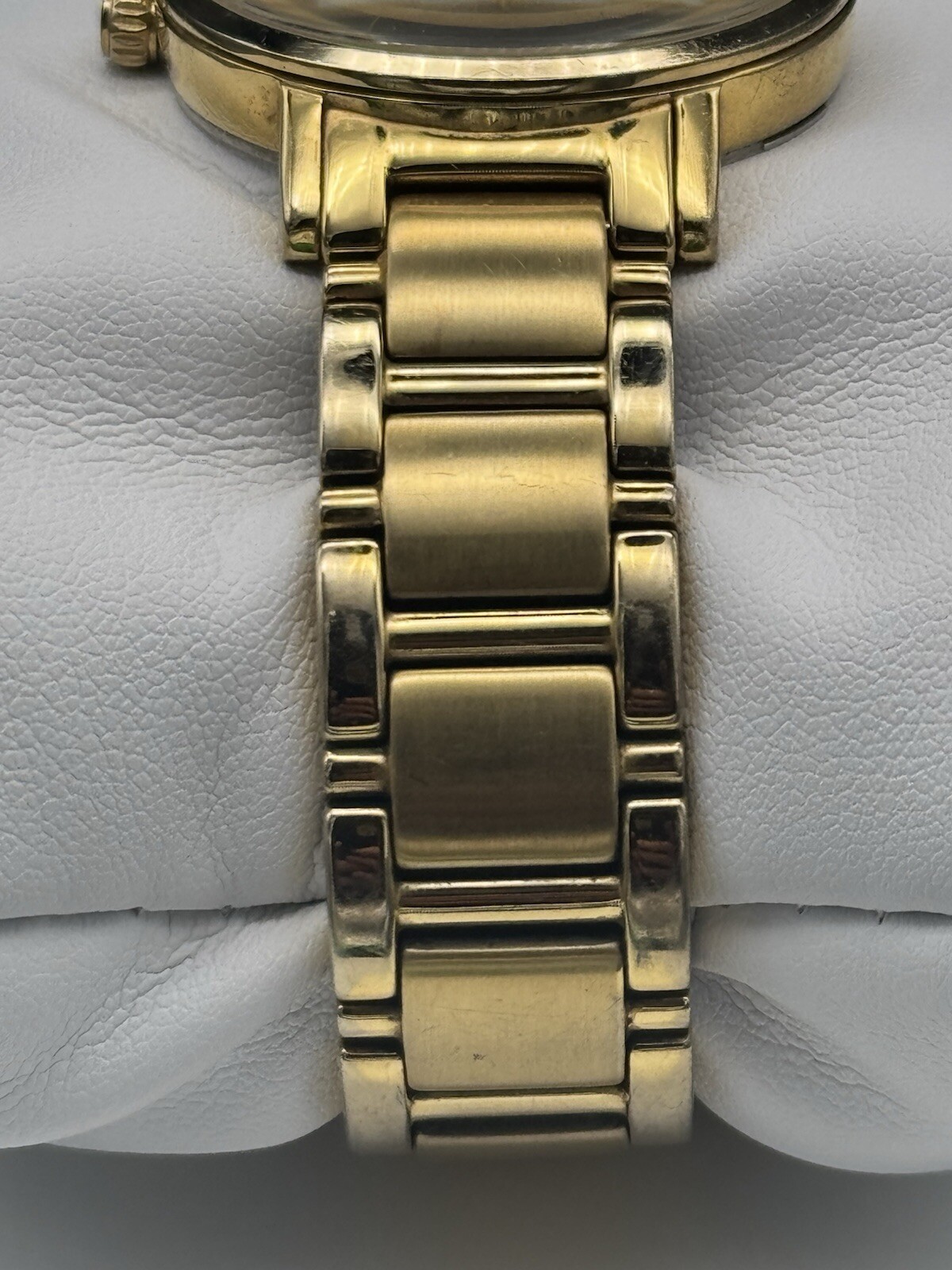 Kate Spade New York Metro Dot Womens Gold Stainless Analog Quartz Watch 0737