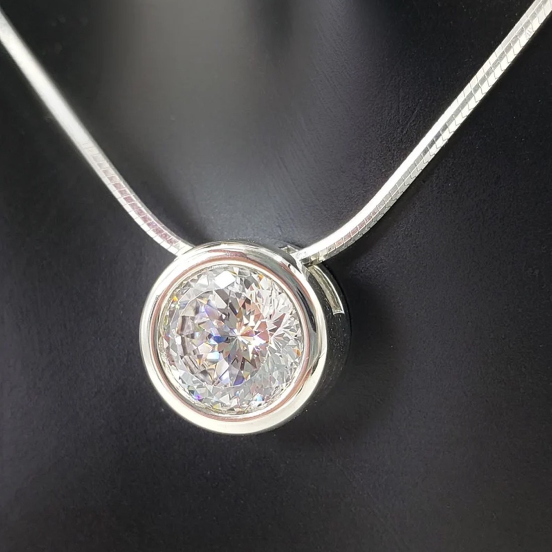 RARE 3.25 Ct Certified White Treated Diamond Solitaire Pendant in 925 Silver