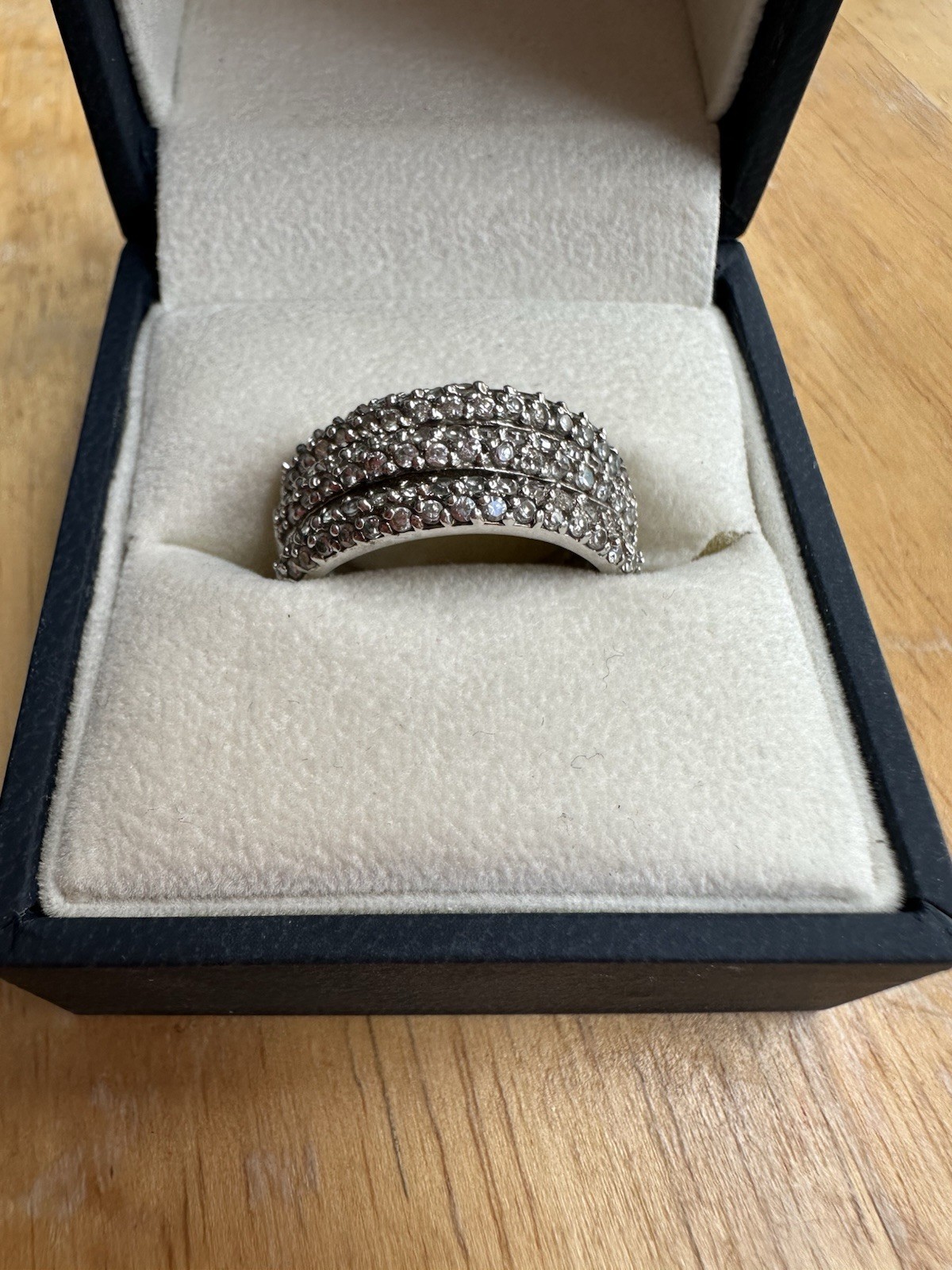 Beautiful Three Row White Topaz Right Hand Ring Size 7 1/2