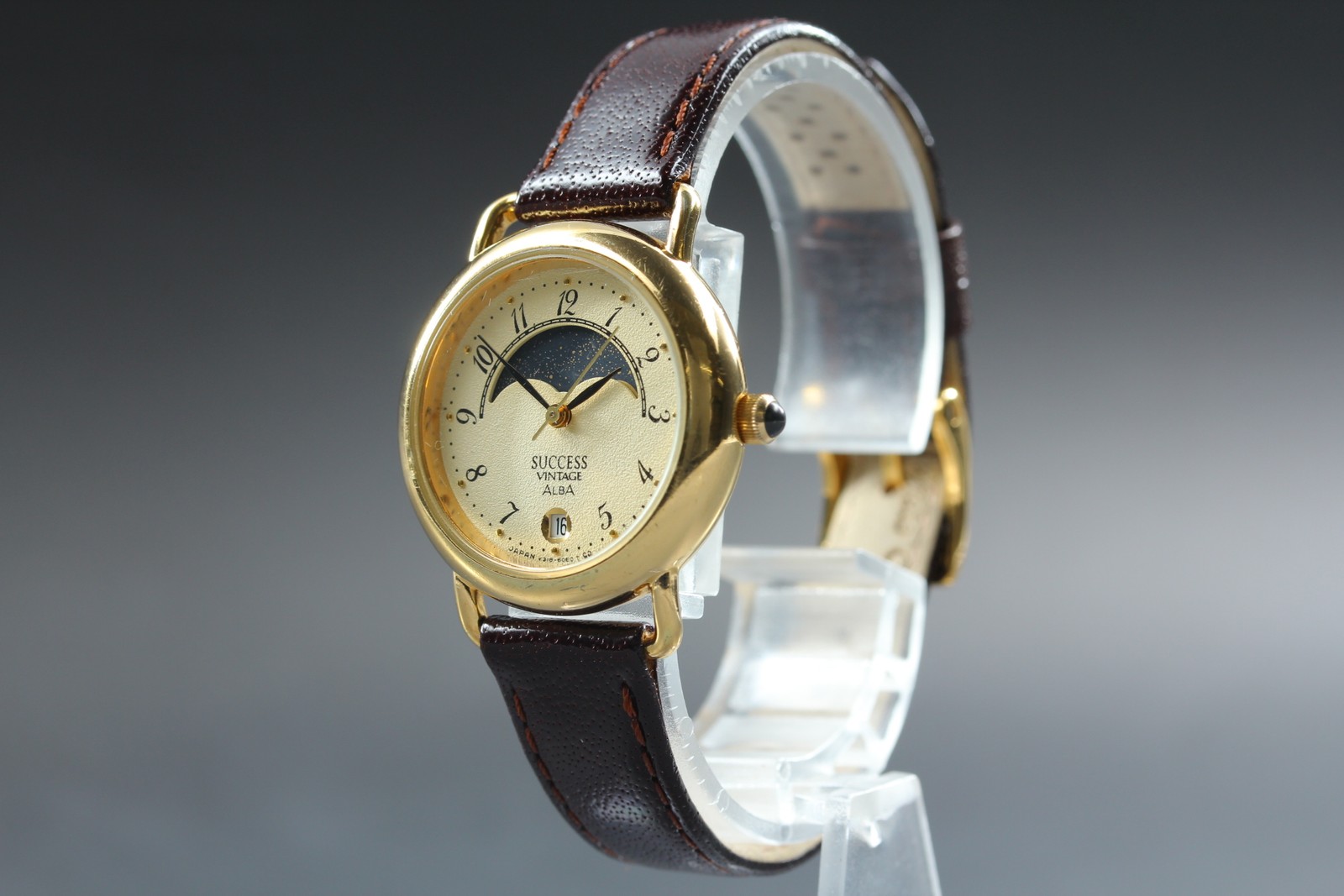 [Exc+5] SEIKO Alba V318-6000 Moon Phase Gold Dial Quartz Women’s Vintage Watch