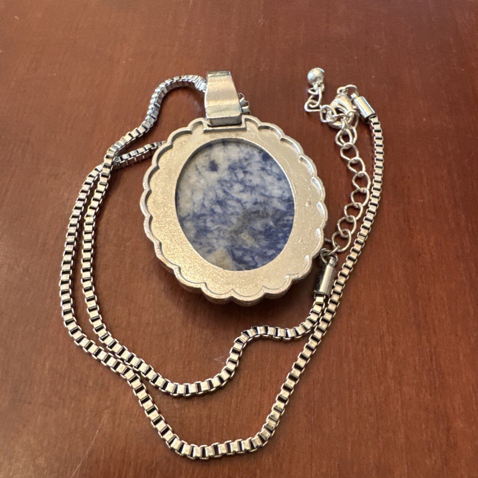 Silver Tone Blue White Sodalite Gemstone Oval Pendant Statement Necklace 905