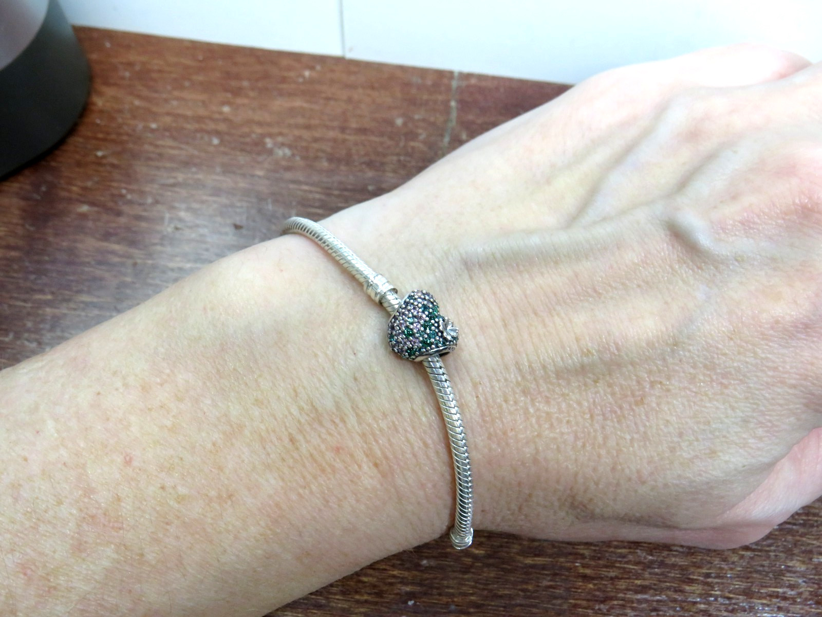 Pandora Gleaming Clover Heart Charm Bead 🍀💚 Retired Authentic green lavander