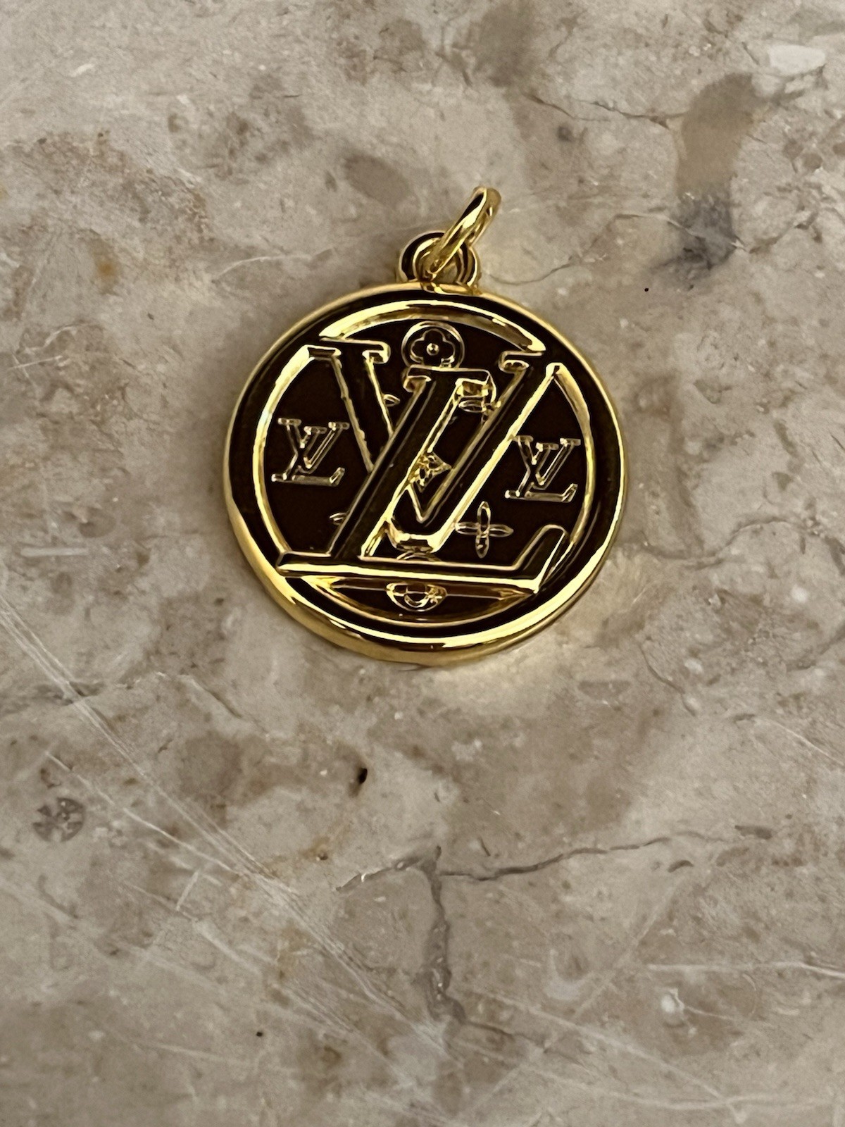 Louis Vuitton LV Gold Tone Round Pendant Charm Medallion Authentic